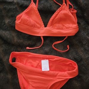 Orange ribbed swimsuit  Medium top, Small bottom